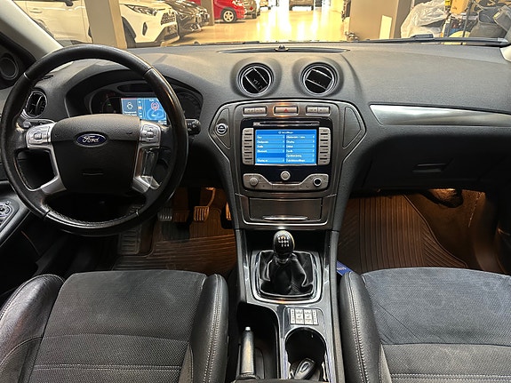 Ford Mondeo 8 of 25