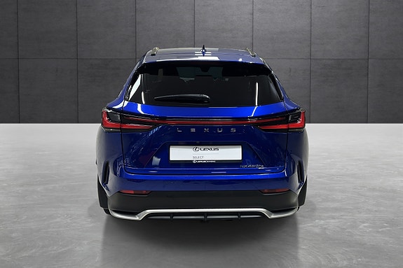 Lexus NX450h 4 of 23