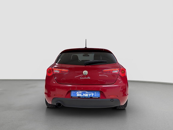 Alfa Romeo Giulietta 4 of 28