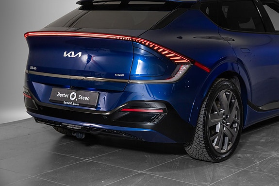 Kia EV6 5 of 26