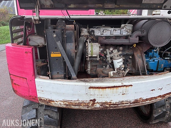 Takeuchi 1997 Takeuchi TB070 8 tonns beltegraver 7 of 17