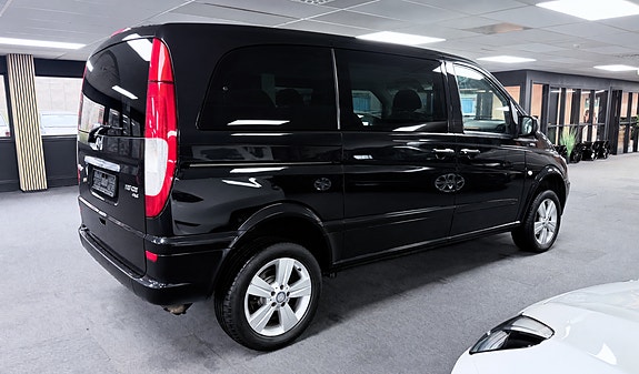 Mercedes-Benz Vito 113 4 of 14