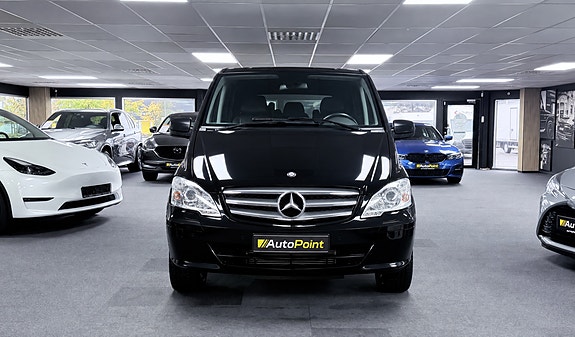 Mercedes-Benz Vito 113 2 of 14