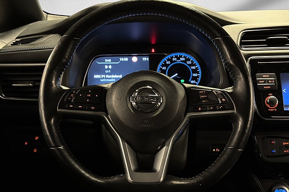 Nissan Leaf 13 of 20