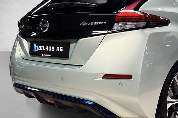Nissan Leaf 6 of 20