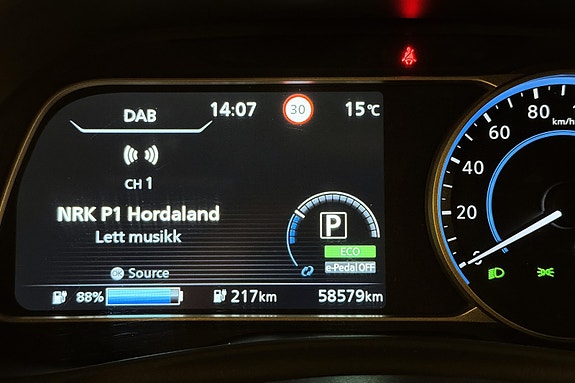 Nissan Leaf 14 of 20