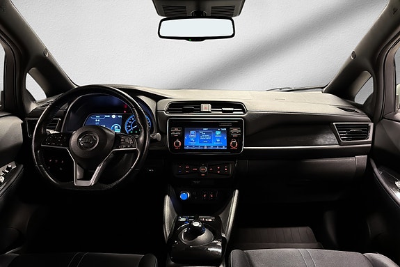 Nissan Leaf 15 of 20