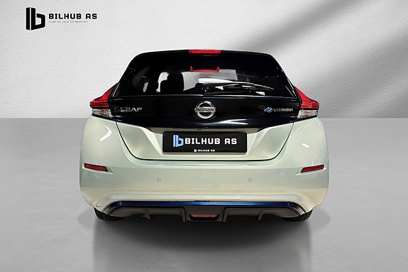 Nissan Leaf 7 of 20