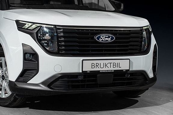 Ford Transit Courier 5 of 27