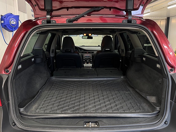 Volvo XC70 6 of 27