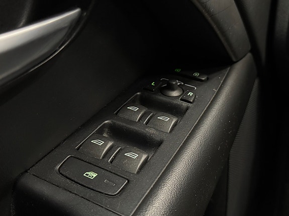 Volvo XC70 19 of 27