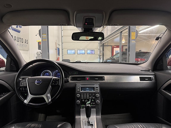 Volvo XC70 14 of 27