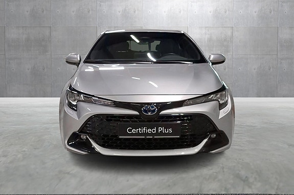 Toyota Corolla 8 of 22