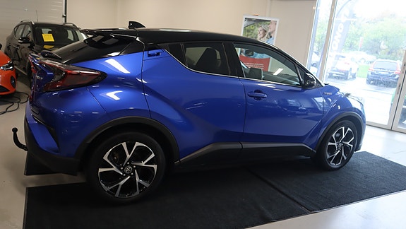 Toyota C-HR 17 of 30