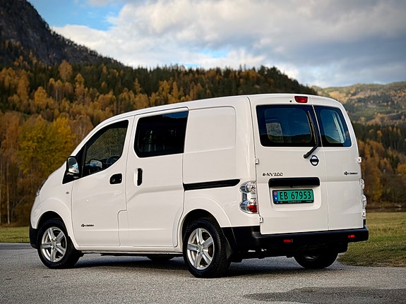 Nissan e-NV200 3 of 28