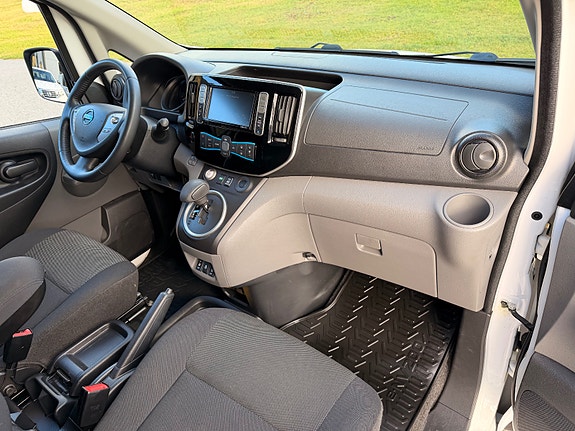 Nissan e-NV200 19 of 28