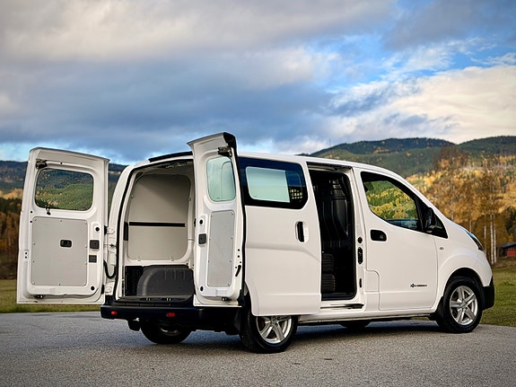 Nissan e-NV200 9 of 28