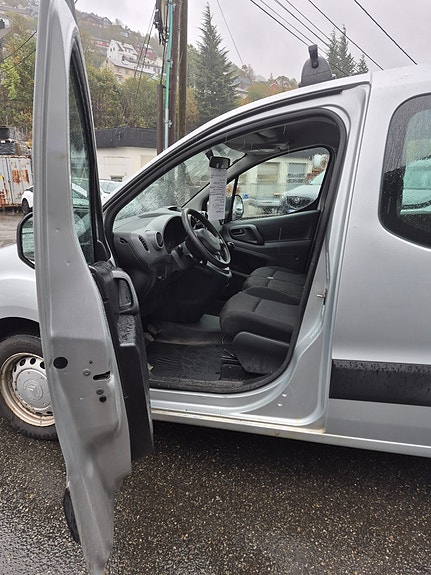 Citroen Berlingo 10 of 25