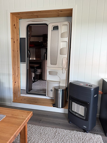Hobby 720 UKFE Prestige med spikertelt og platting 14 of 26
