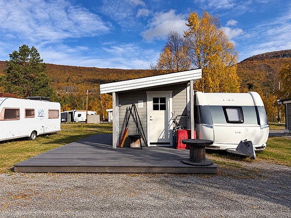 Hobby 720 UKFE Prestige med spikertelt og platting 2 of 26