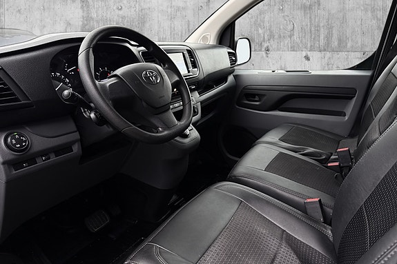 Toyota Proace 14 of 27