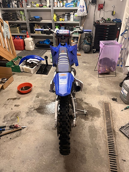Yamaha YZ 125 2 of 4