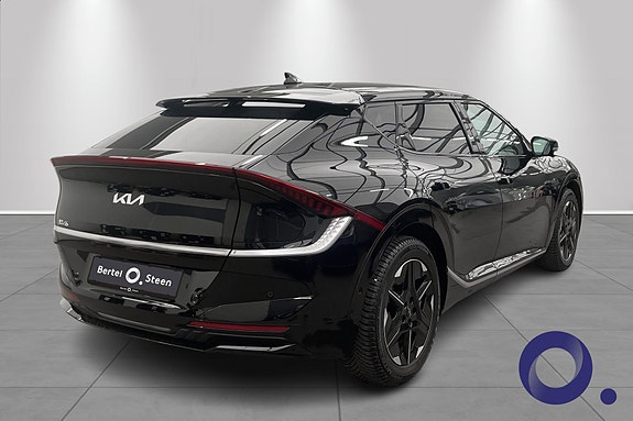 Kia EV6 5 of 14