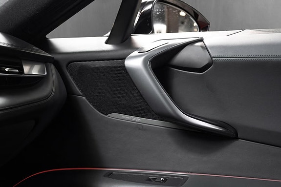 BMW i8 29 of 30