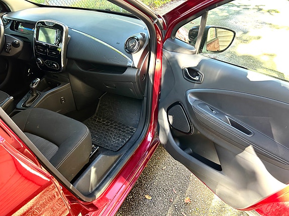 Renault Zoe 13 of 17