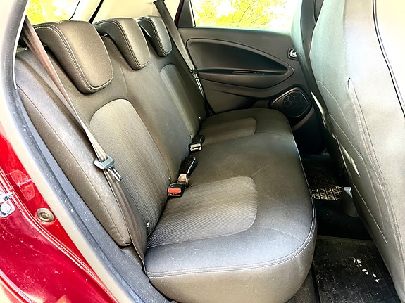 Renault Zoe 12 of 17