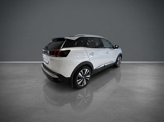 Peugeot 3008 5 of 18