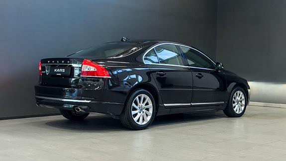 Volvo S80 9 of 30