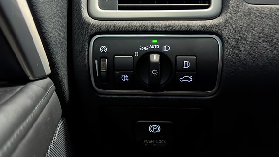 Volvo S80 18 of 30