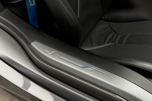 BMW i8 20 of 30