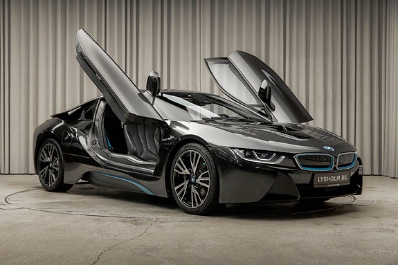 BMW i8 17 of 30