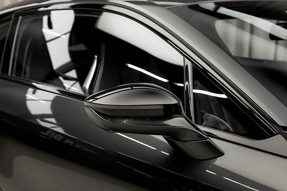 BMW i8 7 of 30