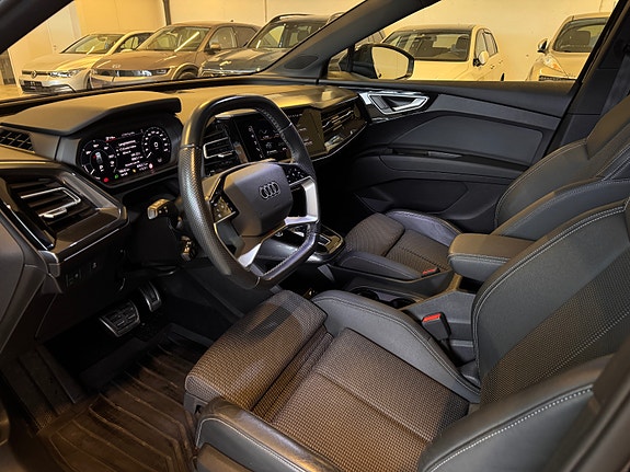 Audi Q4 e-tron 10 of 30