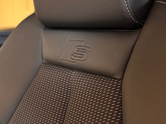 Audi Q4 e-tron 13 of 30