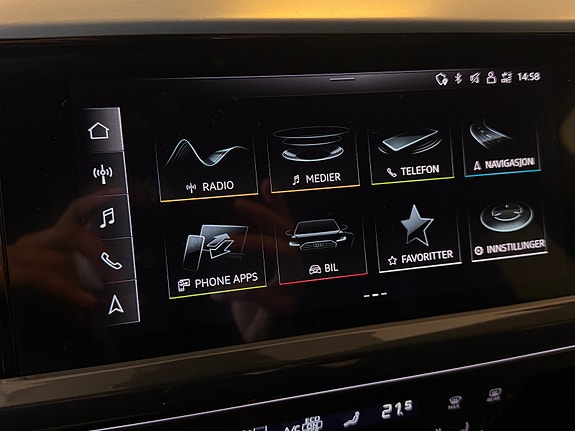 Audi Q4 e-tron 30 of 30