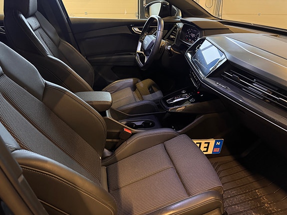 Audi Q4 e-tron 16 of 30