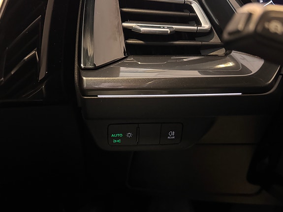 Audi Q4 e-tron 28 of 30