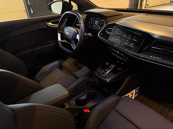 Audi Q4 e-tron 17 of 30