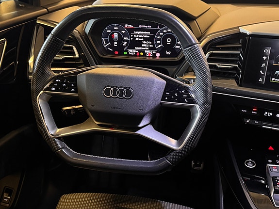 Audi Q4 e-tron 21 of 30