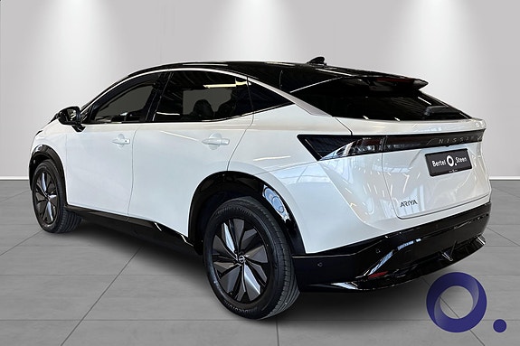 Nissan Ariya 2 of 30