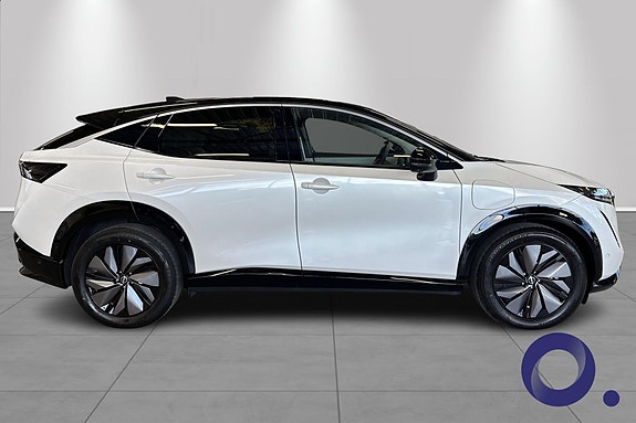 Nissan Ariya 5 of 30