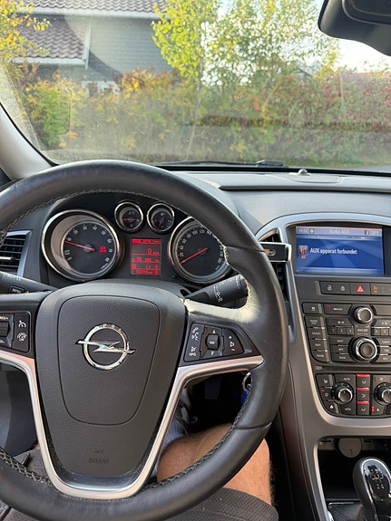Opel Astra 11 of 11