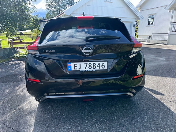 Nissan Leaf 3 of 30