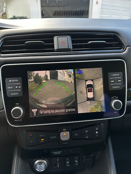 Nissan Leaf 29 of 30