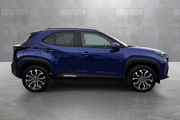 Toyota Yaris Cross 6 of 27