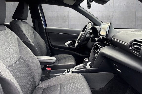 Toyota Yaris Cross 14 of 27